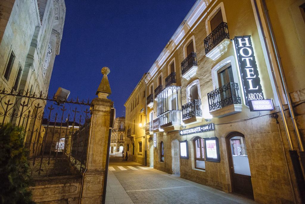 Hotel Arcos Catedral Ciudad-Rodrigo Kültér fotó